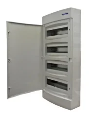 BK080155 Nástenná rozvodnica IP40 4-radová, 4x12modulov, plné dvere
