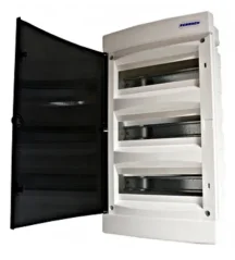 BK080003 Zápustná rozvodnica IP40 3-radová, 3x12modulov, dym.dvere